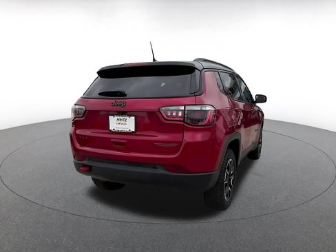 Used 2025 Jeep Compass Trailhawk AWD/4WD image 15