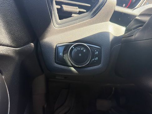 Used 2015 Ford Escape SE AWD/4WD image 21