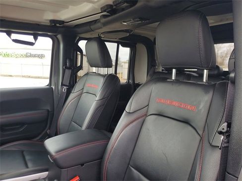 Used 2022 Jeep Gladiator Rubicon w/ LED Lighting Group image 15