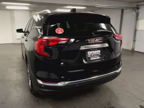 Certified 2018 GMC Terrain SLT w/ Preferred Package image 7