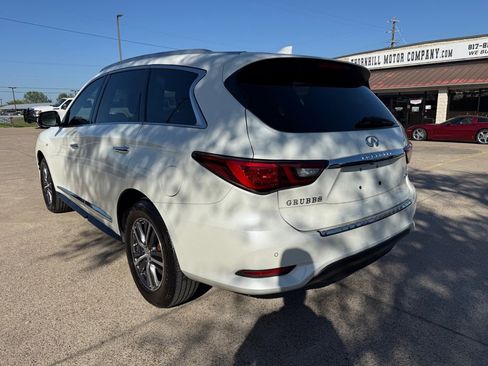 Used 2019 INFINITI QX60 Luxe w/ Essential Package image 5