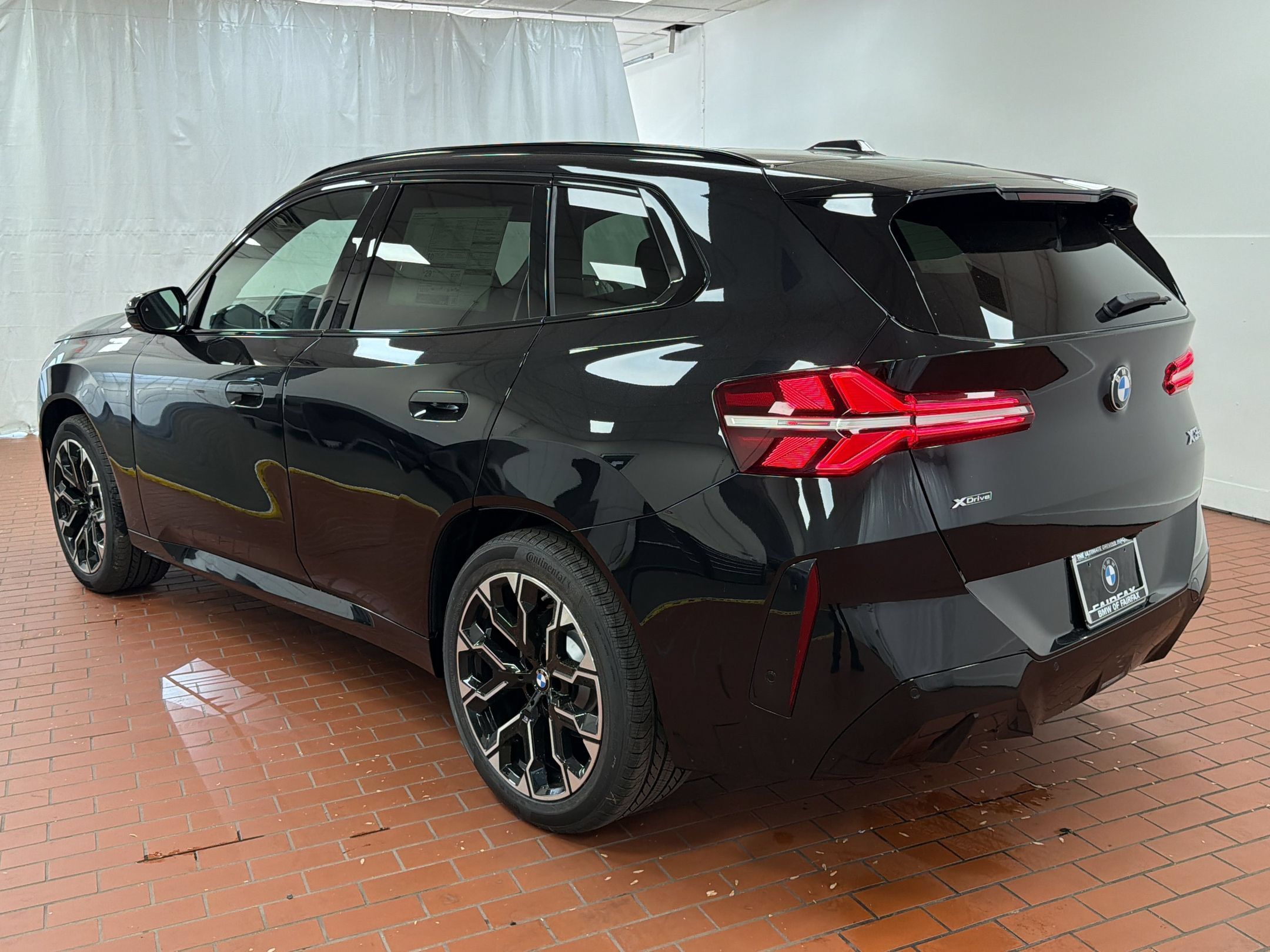 Used 2026 BMW X3 xDrive30i w/ Premium Package AWD/4WD image 3