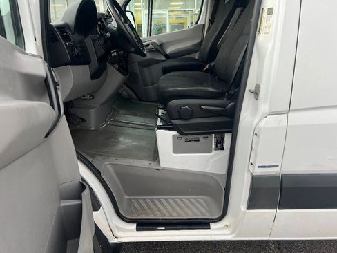 Used 2012 Mercedes-Benz Sprinter 2500 w/ Premium Pkg image 23