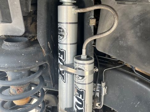 Used 2013 Jeep Wrangler Unlimited Rubicon image 12