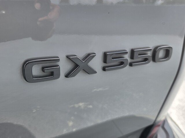 Used 2024 Lexus GX 550 AWD/4WD image 38