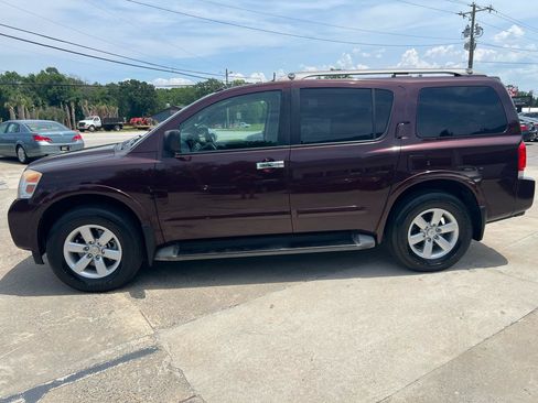 Used 2013 Nissan Armada SV RWD image 4