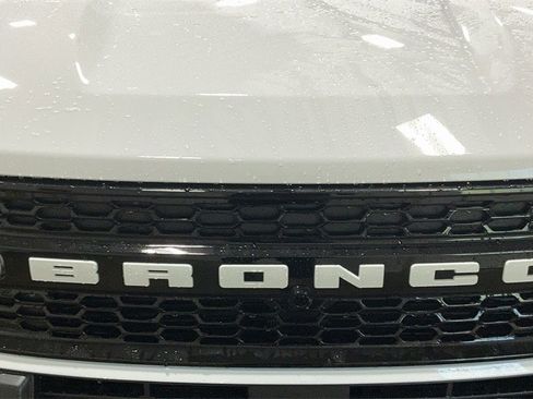 New 2025 Ford Bronco Sport Outer Banks image 2