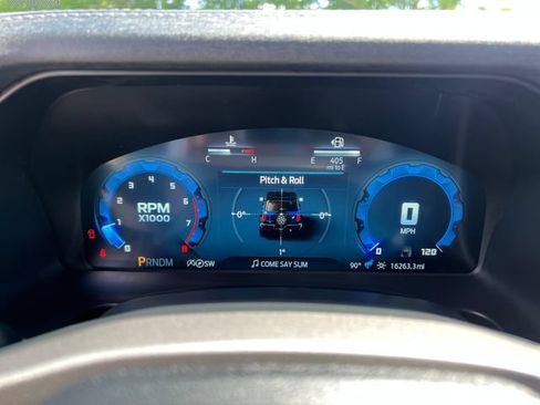 Used 2025 Ford Bronco Outer Banks AWD/4WD image 21