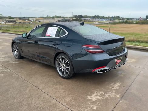 Used 2024 Genesis G70 2.5T image 6