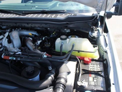 New 2025 Ford F350 Lariat w/ Lariat Ultimate Package image 36