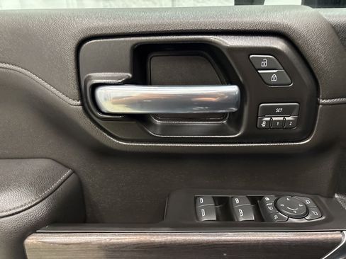 Used 2020 Chevrolet Silverado 3500 LTZ w/ LTZ Plus Package AWD/4WD image 16