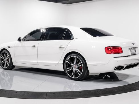 Used 2018 Bentley Flying Spur S V8 image 5