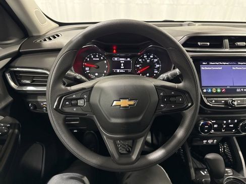 Certified 2023 Chevrolet TrailBlazer LT w/ Convenience Package image 18