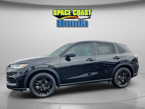 New 2026 Honda HR-V Sport image 4