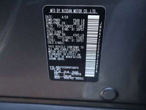 Used 2024 Nissan Armada Platinum image 61