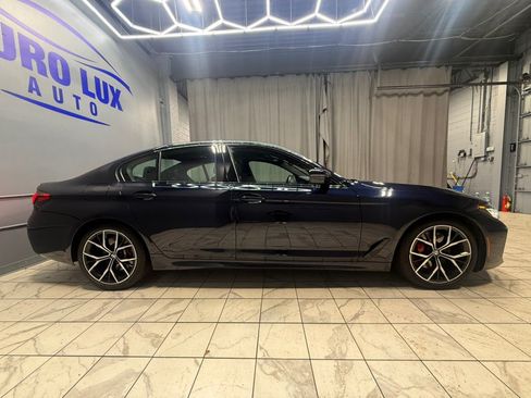 Used 2023 BMW 530i xDrive w/ M Sport Package AWD/4WD image 5