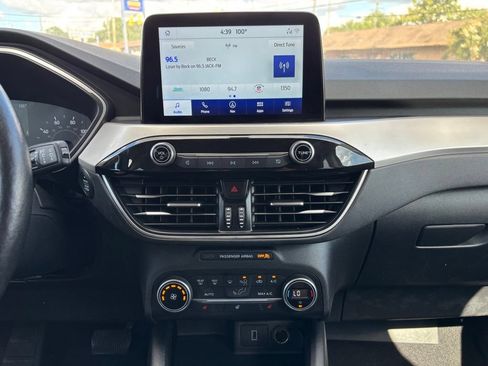 Used 2020 Ford Escape SEL AWD/4WD image 32