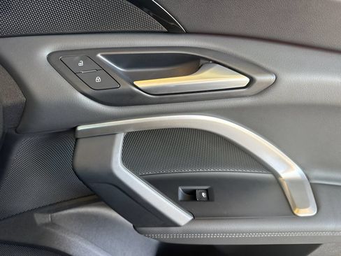 Certified 2025 Audi Q5 Premium AWD/4WD image 23