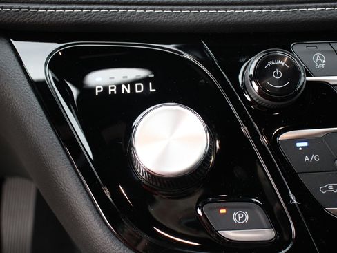 New 2026 Chrysler Pacifica Select image 21