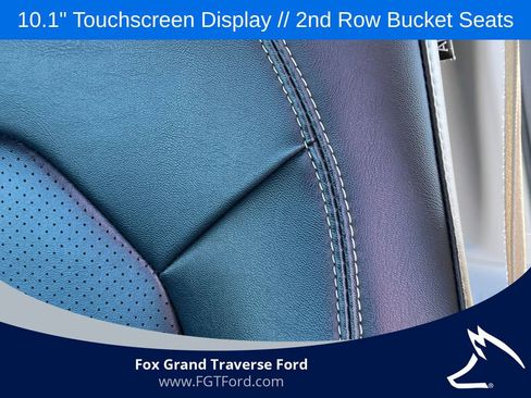 Used 2024 Chrysler Pacifica Touring-L image 13