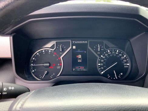 Used 2023 Toyota Tundra Limited AWD/4WD image 26