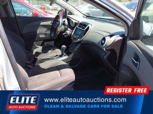 Used 2017 Chevrolet Sonic LT FWD image 10