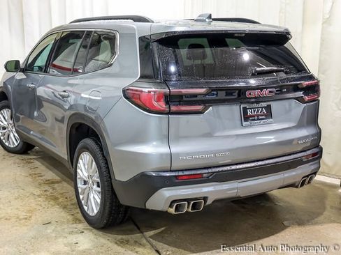 Used 2026 GMC Acadia Elevation w/ Elevation Premium Package AWD/4WD image 5
