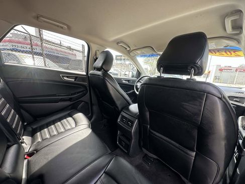 Used 2020 Ford Edge SEL w/ Cold Weather Package image 31
