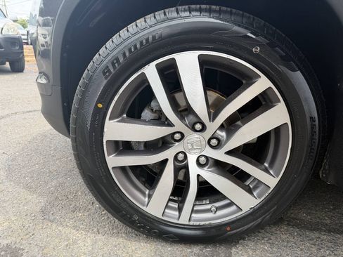 Used 2016 Honda Pilot Touring image 26