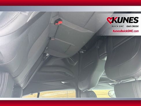 Used 2025 Buick Encore GX Preferred image 8