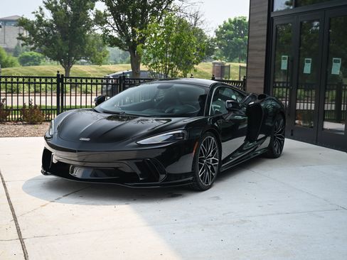 Used 2025 McLaren GTS RWD image 1