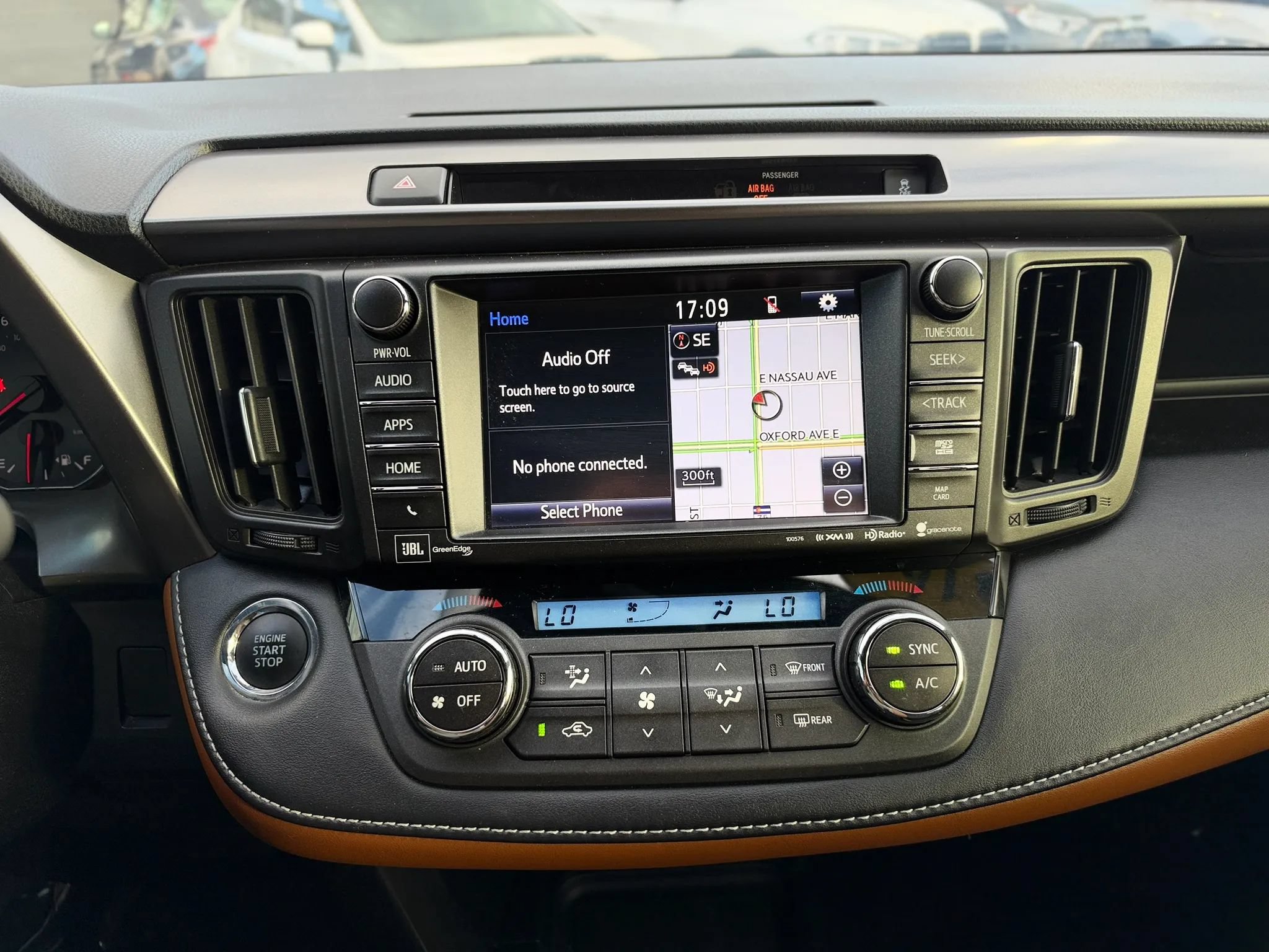Used 2016 Toyota RAV4 SE AWD/4WD image 32