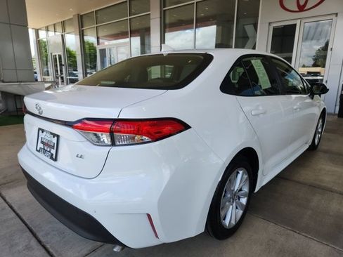 Certified 2024 Toyota Corolla LE w/ LE Convenience Package FWD image 10