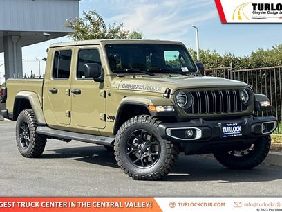 New 2025 Jeep Gladiator Sport
