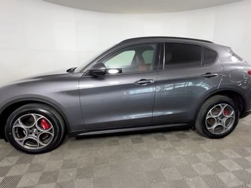 Used 2022 Alfa Romeo Stelvio Sprint AWD/4WD image 9