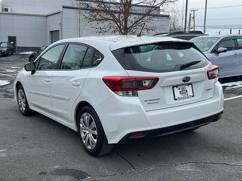 Certified 2023 Subaru Impreza 2.0i image 5