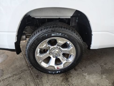 Used 2022 RAM 1500 Big Horn AWD/4WD image 40