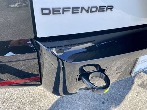 New 2026 Land Rover Defender 130 X-Dynamic SE image 35