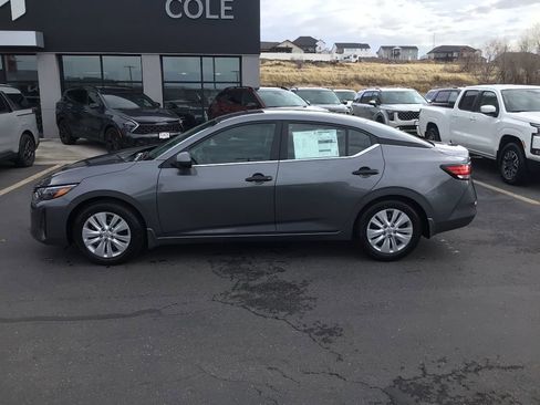 New 2025 Nissan Sentra S image 3