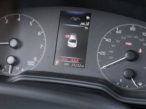 Used 2024 Toyota Corolla LE image 22