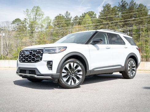New 2026 Ford Explorer Platinum AWD/4WD image 3