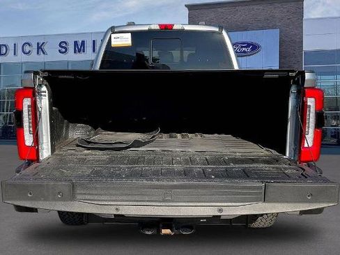 Certified 2024 Ford F250 Platinum w/ FX4 Off-Road Package image 7