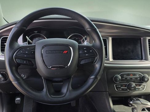 Used 2019 Dodge Charger SXT w/ Cold Weather Package image 16