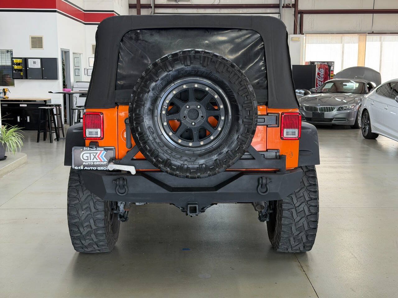 Used 2012 Jeep Wrangler Unlimited Sport AWD/4WD image 3