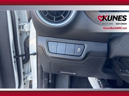 Used 2024 Kia Forte LXS image 17