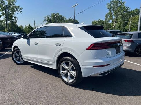 Used 2022 Audi Q8 Premium AWD/4WD image 32