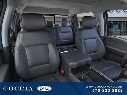 New 2026 Ford F250 Lariat w/ Black Appearance Package AWD/4WD image 10