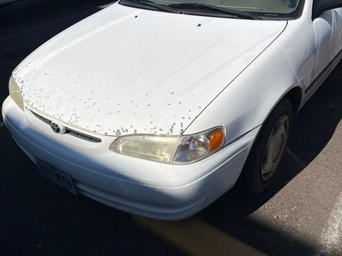Used 2000 Toyota Corolla CE w/ Value Pkg FWD image 8