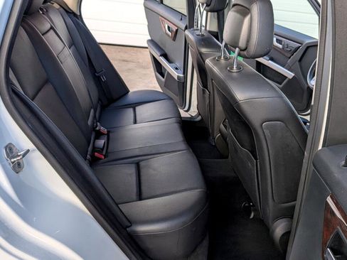 Used 2013 Mercedes-Benz GLK 350 4MATIC image 12