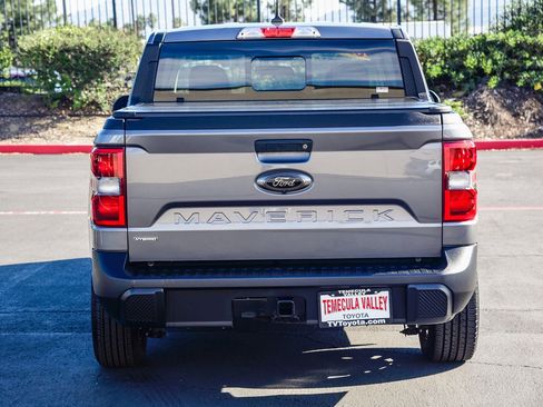 Used 2023 Ford Maverick Lariat w/ Lariat Luxury Package image 6